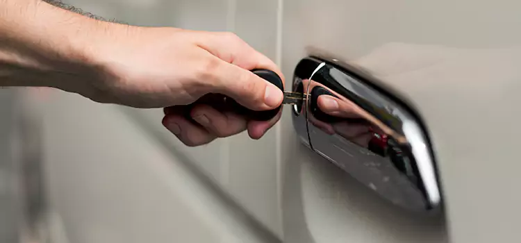 Why Choose Our Auto Locksmith Team in Columbia, MO?