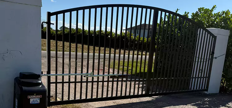 Driveway Fence Repair Columbia